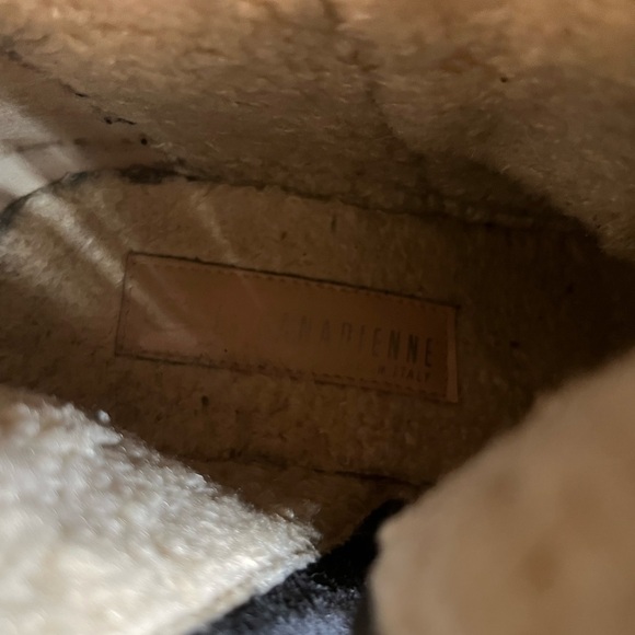 Fantastic pair of La Canadienne boots, internal wedge, black/shearling, sz. 38/8 - Picture 5 of 11